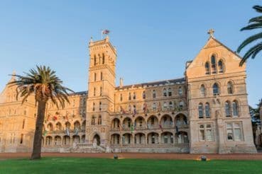 List Of 10 University in Australia :