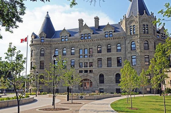 The  Most Amazing Universities In Canada & College In Canada.